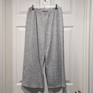 Nasty Gal grey wide bottom flare capri pants